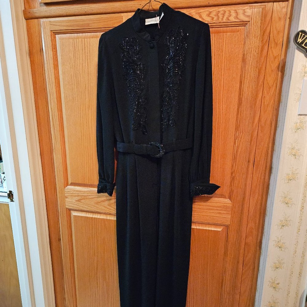 Liz Claiborne Petite Collection 1 Piece Black Jump Suit w/ Beading-Size 6 Petite